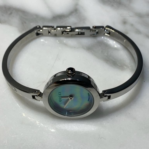 Gucci watch - Picture 1 of 5